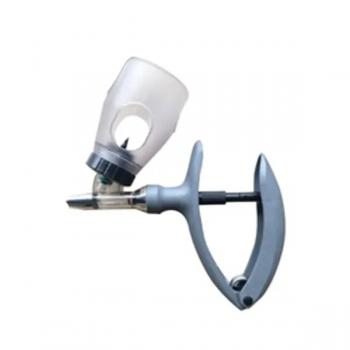 Continuous syringe with bottle cover